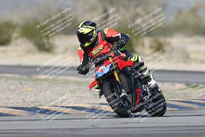 media/Jan-15-2026-Racers Edge (Thu) [[dfebeb70ab]]/3-B Group/Session 4 (Turn 5)/